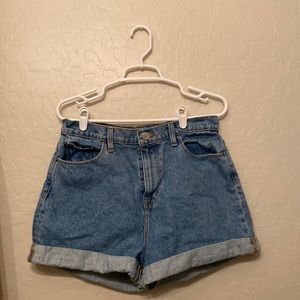 BDG Light Wash Jean Shorts SIZE 27-28